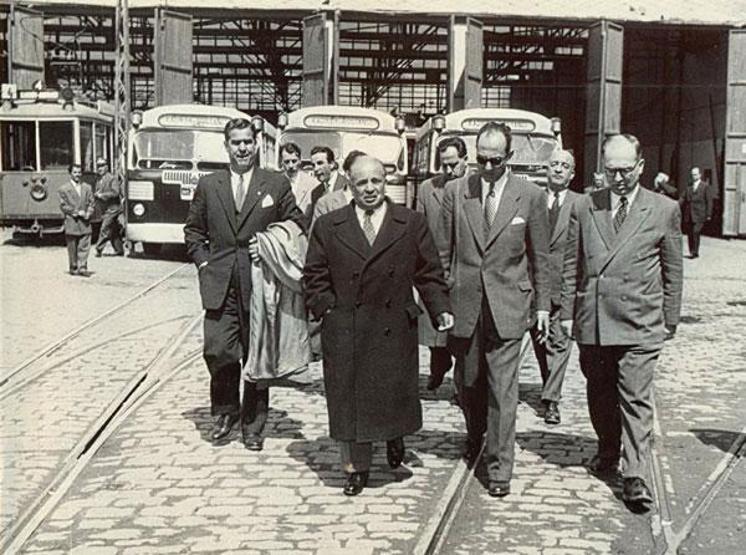 İstanbul’un nostaljik 100 ulaşım aracı
