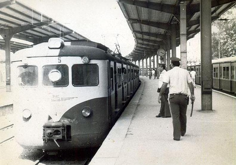 İstanbul’un nostaljik 100 ulaşım aracı