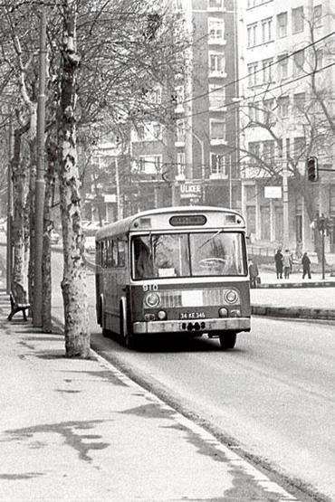 İstanbul’un nostaljik 100 ulaşım aracı