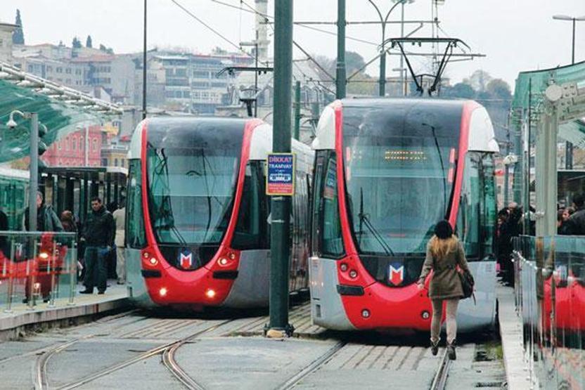 İstanbul’un nostaljik 100 ulaşım aracı
