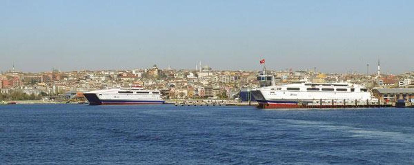 İstanbul’un nostaljik 100 ulaşım aracı