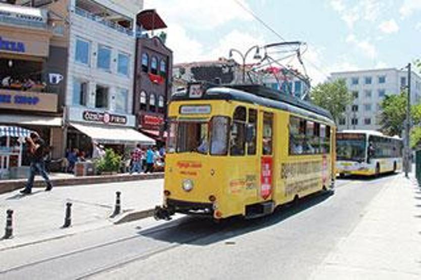 İstanbul’un nostaljik 100 ulaşım aracı