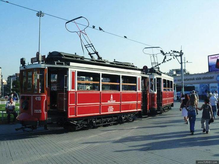 İstanbul’un nostaljik 100 ulaşım aracı