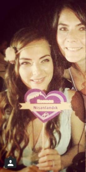 Burcu Kara ile Fırat Parlak nişanlandı