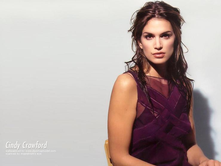 Cindy Crawford o poz hakkında ilk kez konuştu
