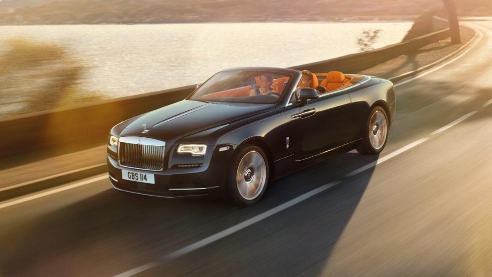 Rolls Roycetan üstü açık süper lüks otomobil: Dawn