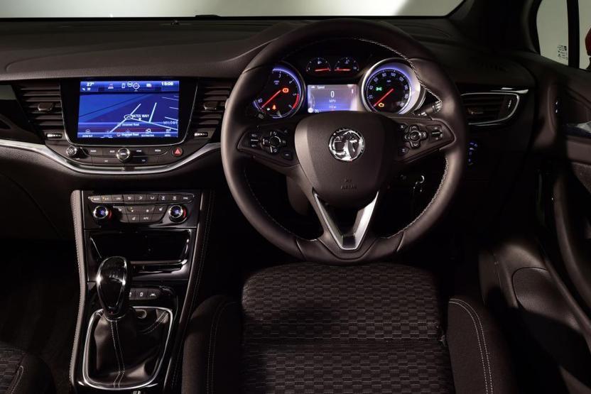Yeni Opel Astra