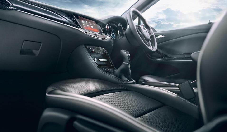 Yeni Opel Astra