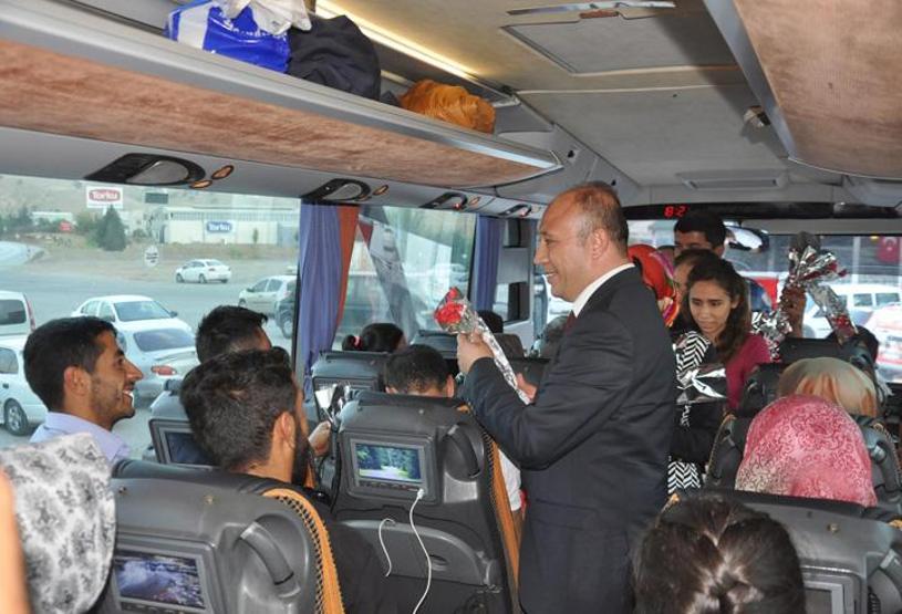 Otobüs taşlamalarına MHPden lokumlu tepki