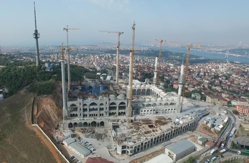 Çamlıca Camisi havadan görüntülendi