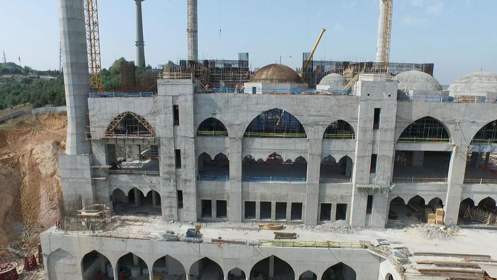 Çamlıca Camisi havadan görüntülendi