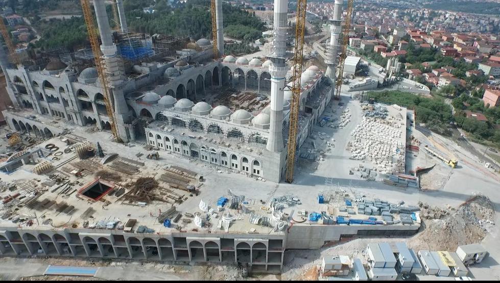 Çamlıca Camisi havadan görüntülendi