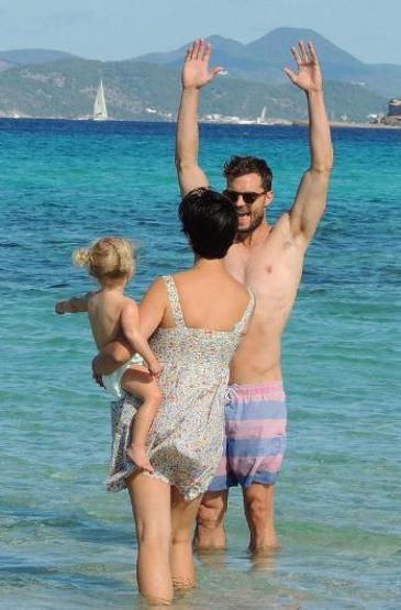 Jamie Dornan tatilde