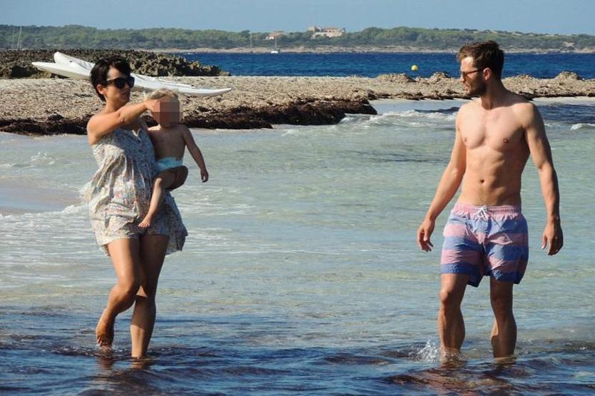 Jamie Dornan tatilde