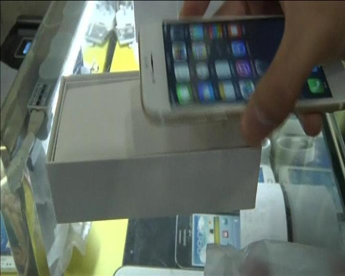 Çin iPhone 6Sin çıkmasını bekleyemedi, kendi çıkardı
