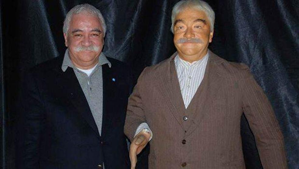 Levent Kırca kimdir
