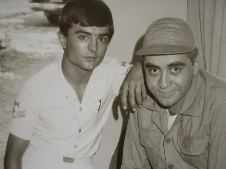 Levent Kırca kimdir