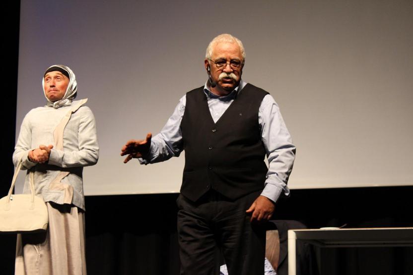 Levent Kırca kimdir