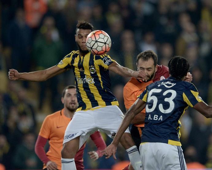 Fenerbahçe - Galatasaray derbisi sınıfta kaldı