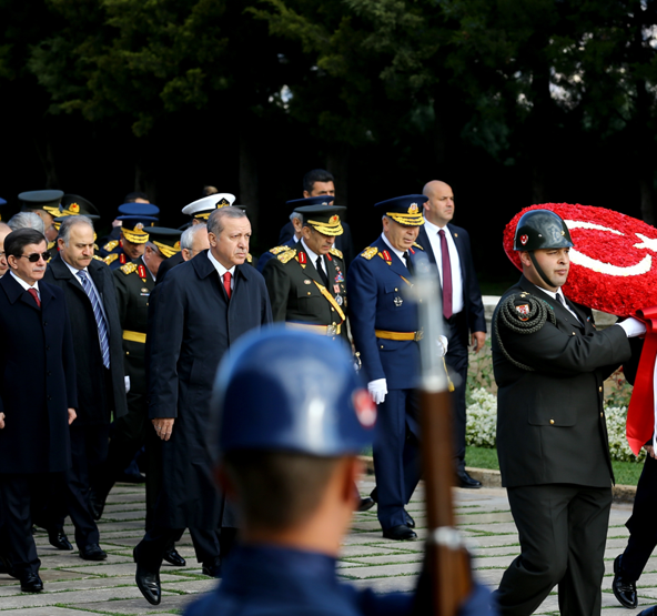 Anıtkabirdeki törenden kareler