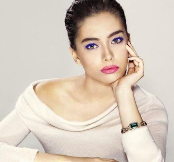 Neslihan Atagül: Soyunurum da sevişirim de