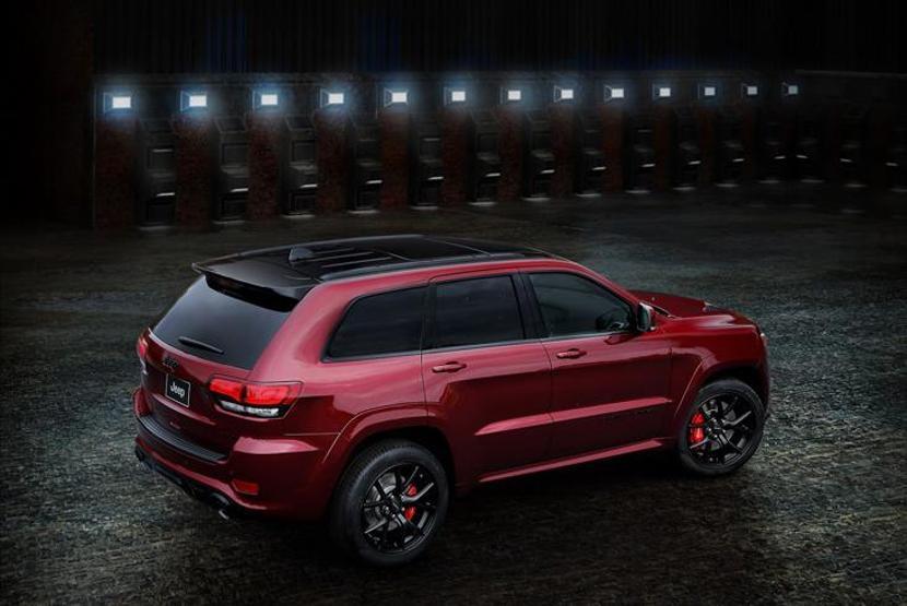 Grand Cherokeeye gizem kattılar