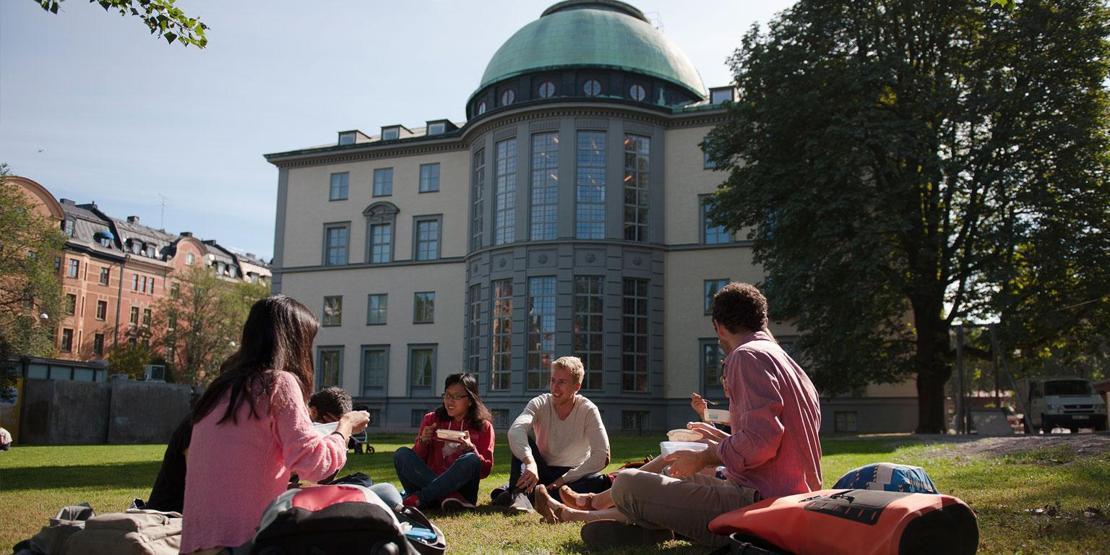 Avrupanın en iyi iş üniversitesi hangisi