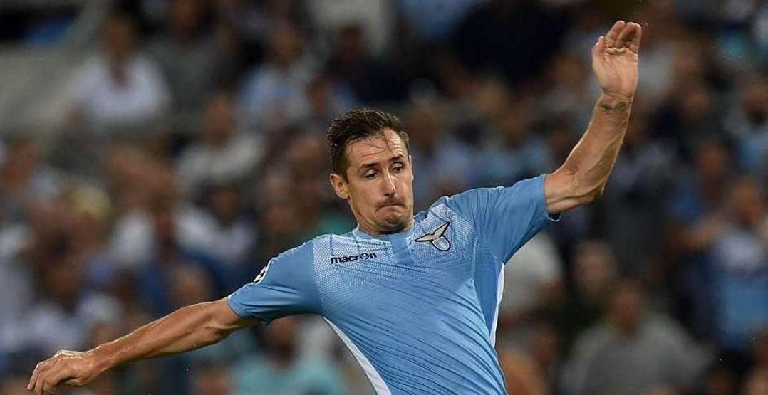 Aktif futbola devam eden en golcü 30 futbolcu