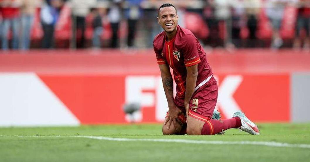 Aktif futbola devam eden en golcü 30 futbolcu