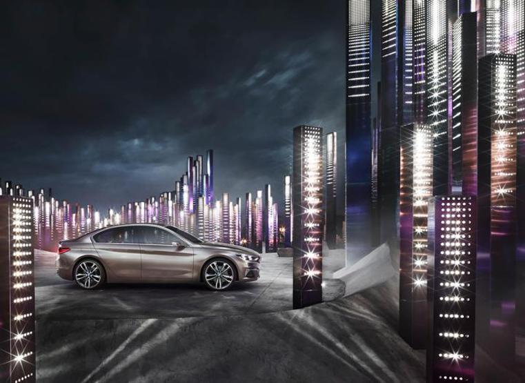 BMWden kompakt sedan atağı