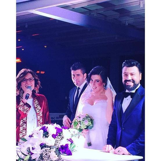 Bülent Emrah Parlak ve Burcu Gönder evlendi