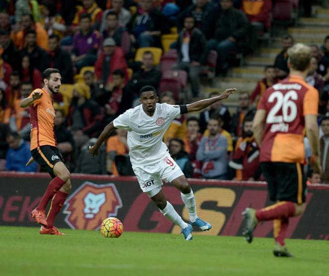 Etoo Türkiyede en beğendiği takımı açıkladı