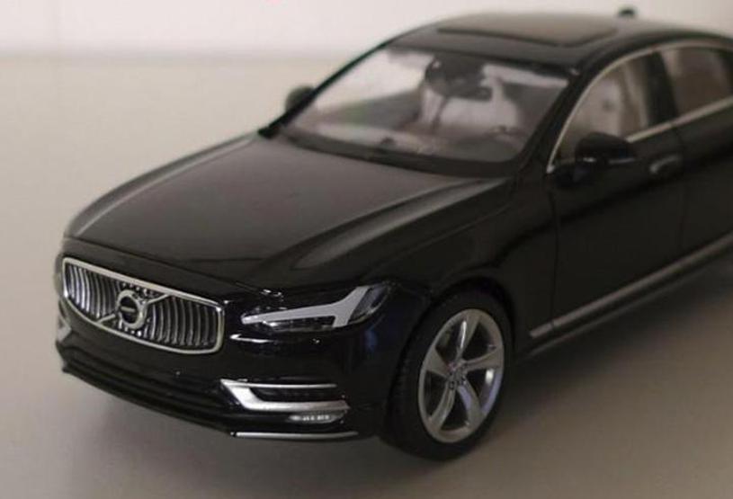 Volvo S90 geliyor