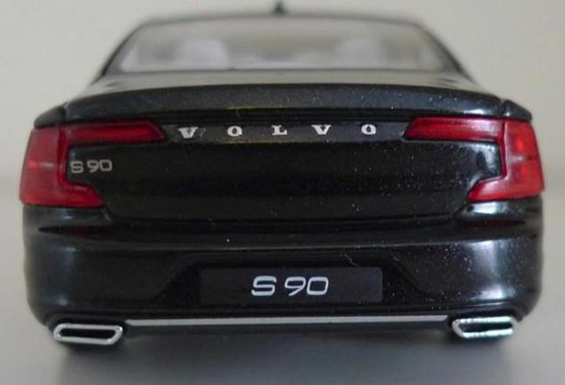 Volvo S90 geliyor