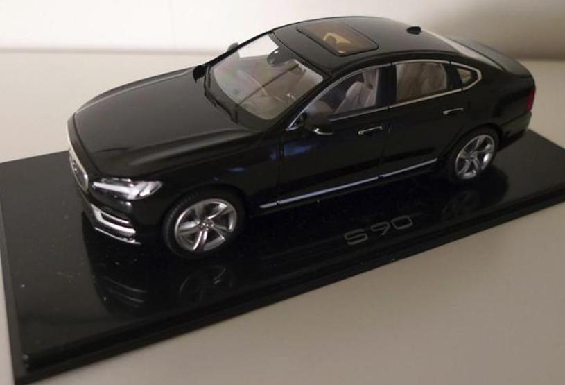 Volvo S90 geliyor