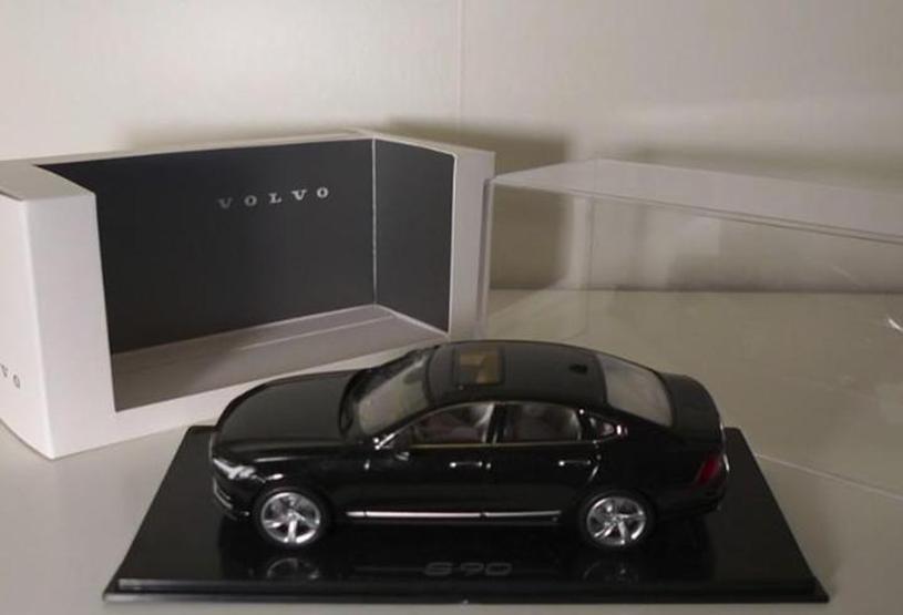Volvo S90 geliyor