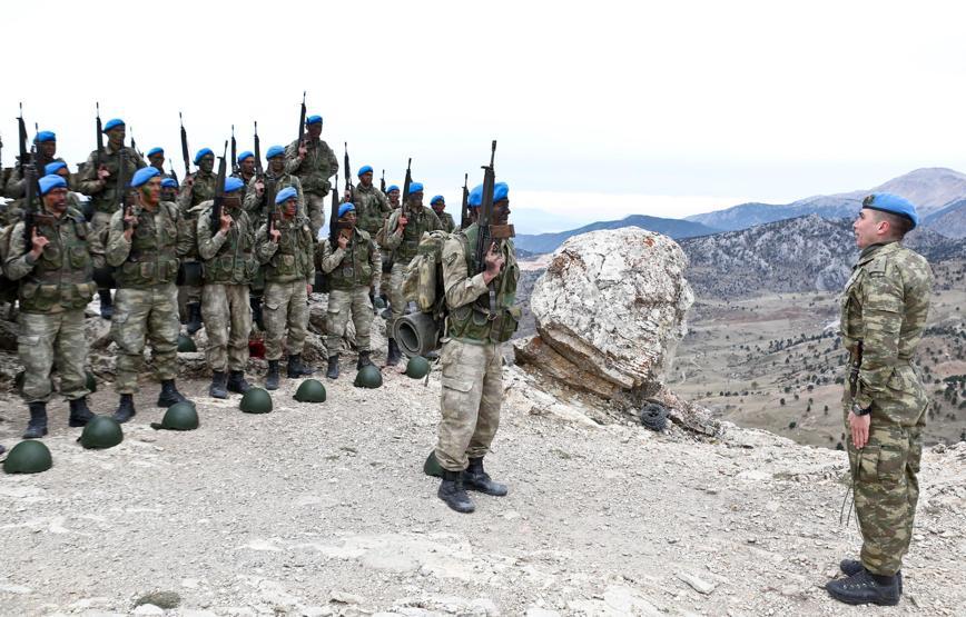 Komandoların ölümle burun buruna eğitimi