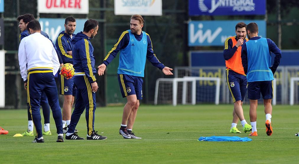 Caner Erkin: O topu sana yediririm