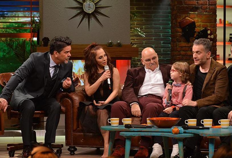 Beyaz Show gülmekten kırdı geçirdi