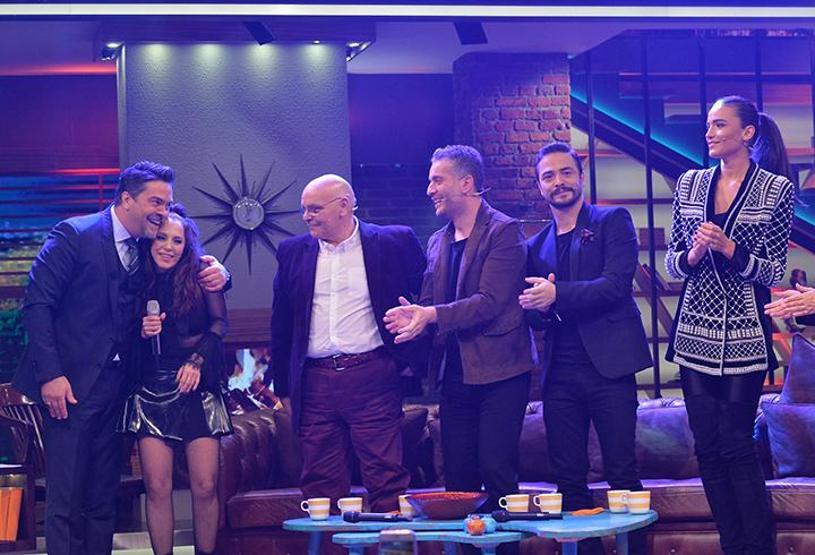 Beyaz Show gülmekten kırdı geçirdi