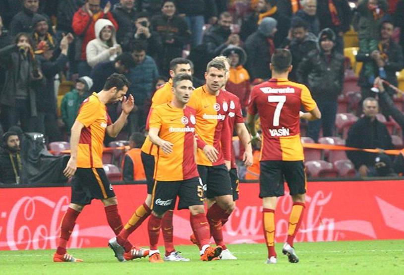 Sabri sonunda patladı