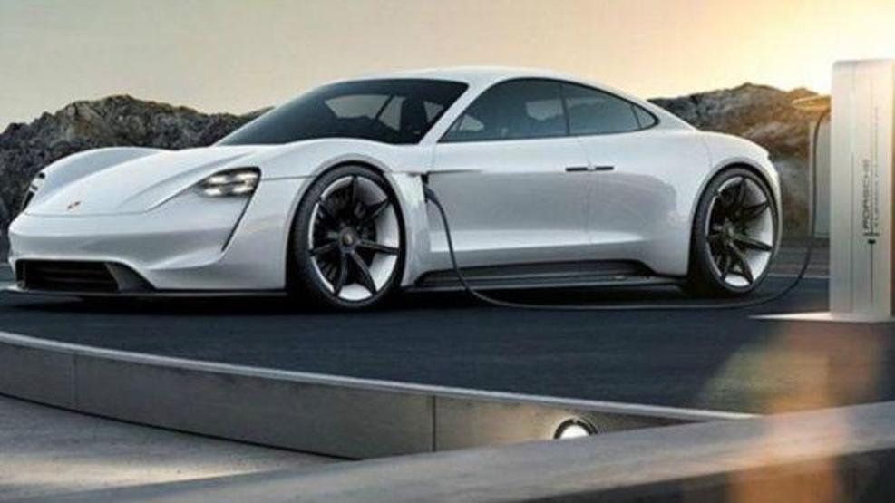 Porsche konsept aracı Mission Eyi üretmeye karar verdi