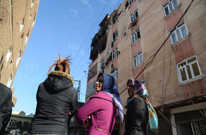 İşte sokağa çıkma yasağının ardından Diyarbakırın Sur ilçesi
