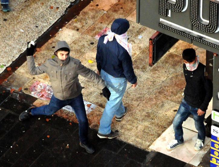 Diyarbakırdaki HDP yürüyüşünde olaylar çıktı