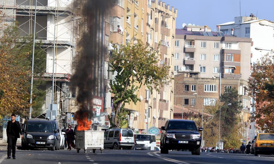 Diyarbakırdaki HDP yürüyüşünde olaylar çıktı