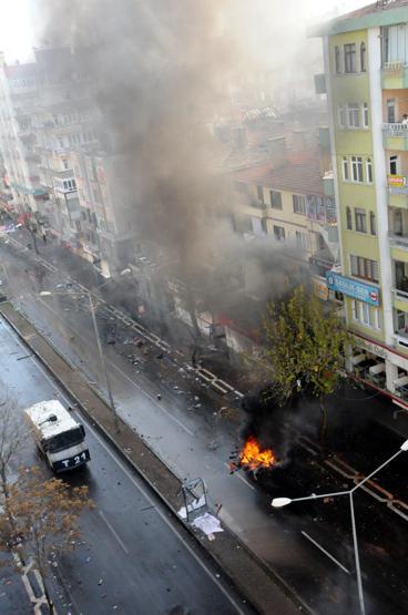 Diyarbakırdaki HDP yürüyüşünde olaylar çıktı