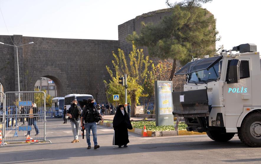 Diyarbakırdaki HDP yürüyüşünde olaylar çıktı