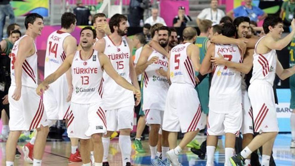 Enes Kanter o tweeti için özür diledi