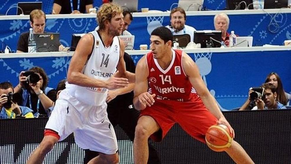 Enes Kanter o tweeti için özür diledi