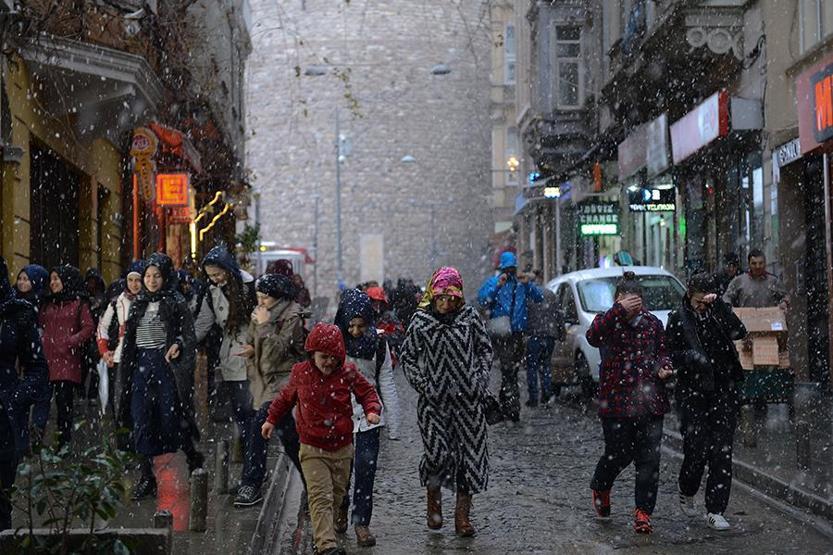 İstanbulda kar esareti